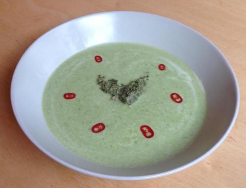 Erbsen-Mandelcreme-Suppe