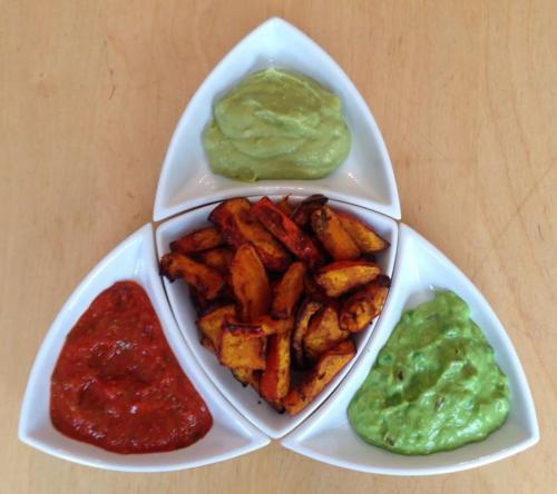 Kürbispommes mit 3 Dips